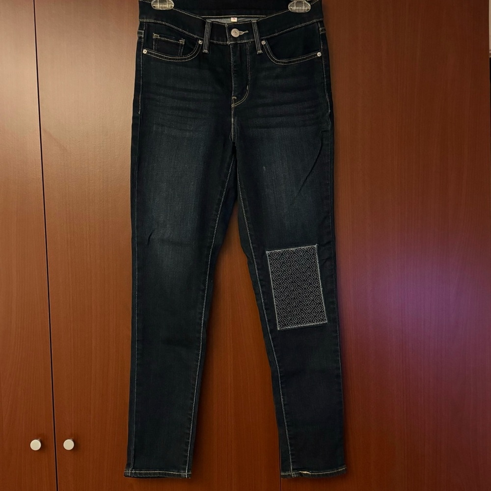 Levis jeans 26